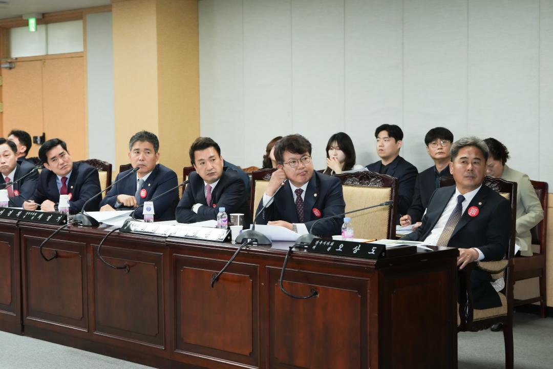 '전체의원 간담회 개최' 게시글의 사진(4) '8.jpg'