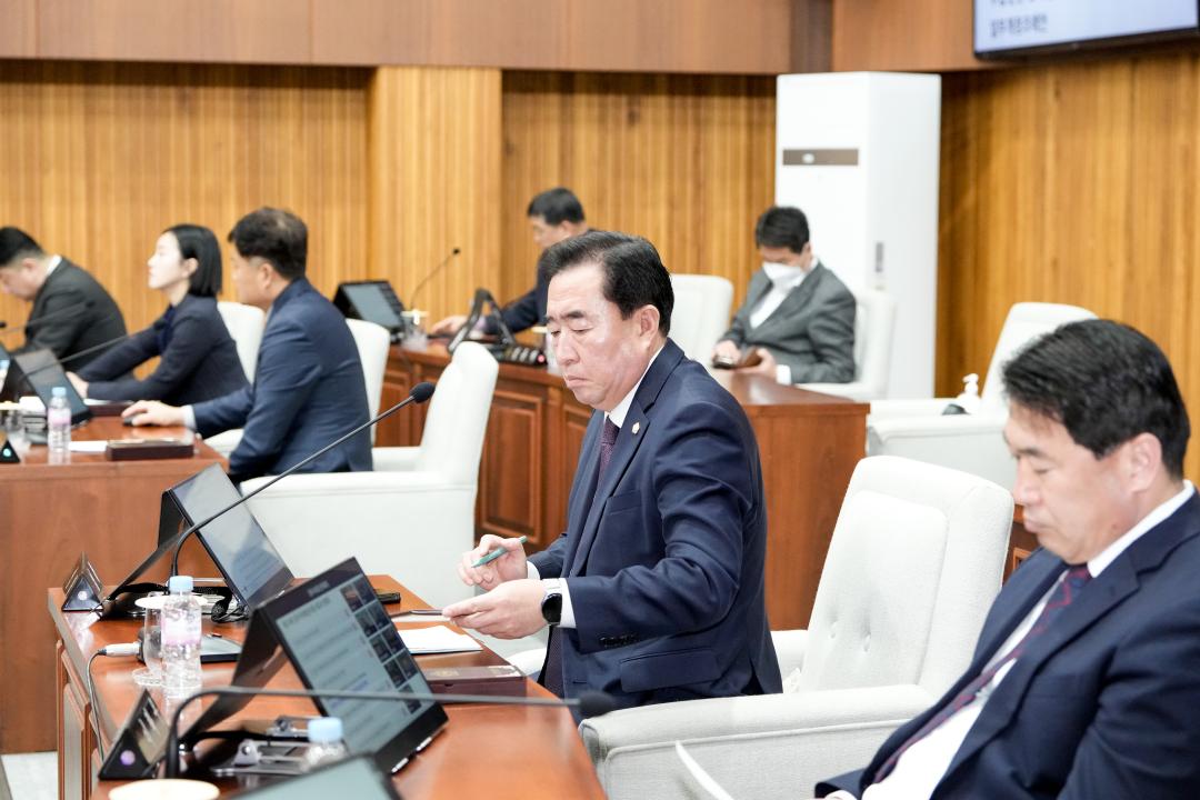 '제274회 경주시의회 임시회 제2차 본회의' 게시글의 사진(6) '5.jpg'