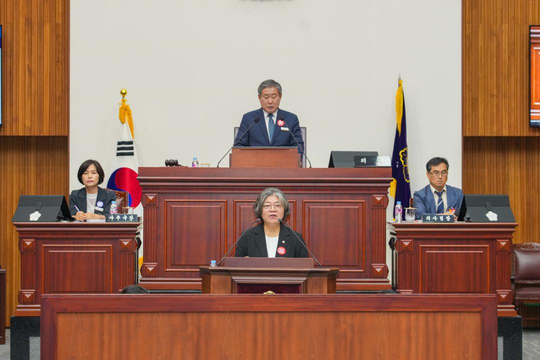 '제277회 경주시의회 임시회 제1차 본회의' 게시글의 사진(5) '05 20230904_(0327)_제277회 경주시의회 임시회 제1차 본회의_DSC01429.jpg'