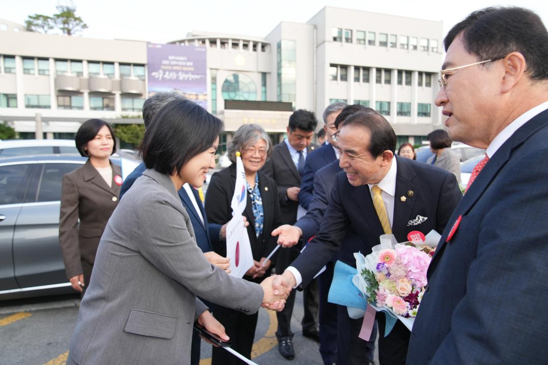 '경주-일본 우사시 자매결연 협정체결식' 게시글의 사진(14) '15 20231013_(0765)_경주 ‐ 일본 우사시 자매결연 협정체결식_DSC02105.jpg'
