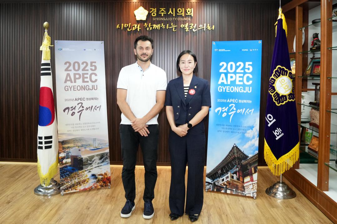 '이탈리아 브레시아 시의원 내방' 게시글의 사진(5) '20230821_이탈리아 브레시아 시의원 내방 (11).jpg'