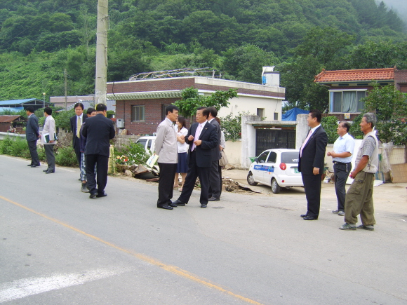 수해복구 현장 방문 위로