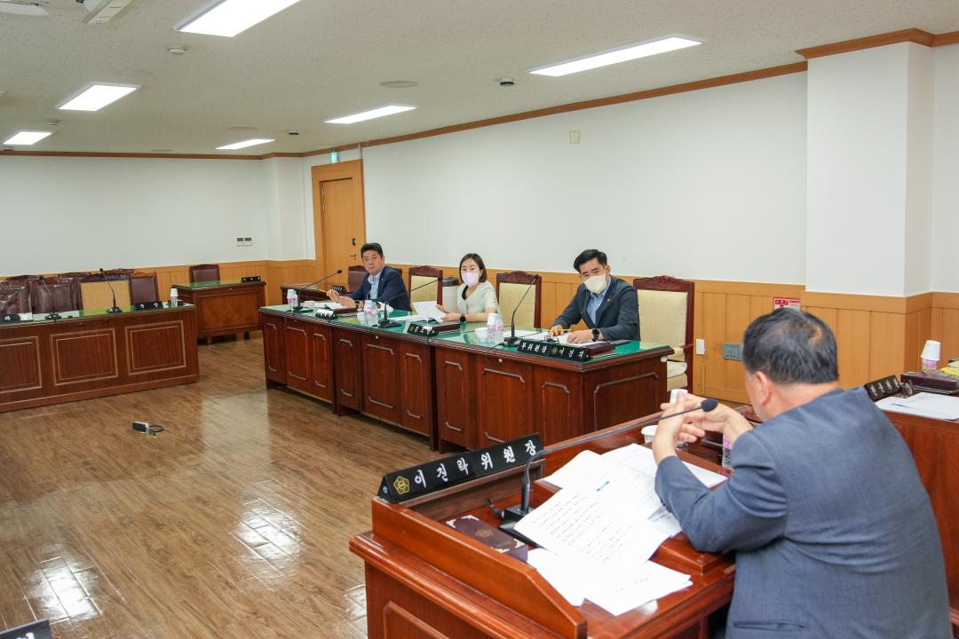 '문화도시위원회 간담회' 게시글의 사진(13) '20220728_(311)_문화도시위원회 간담회_DSC07506.jpg'