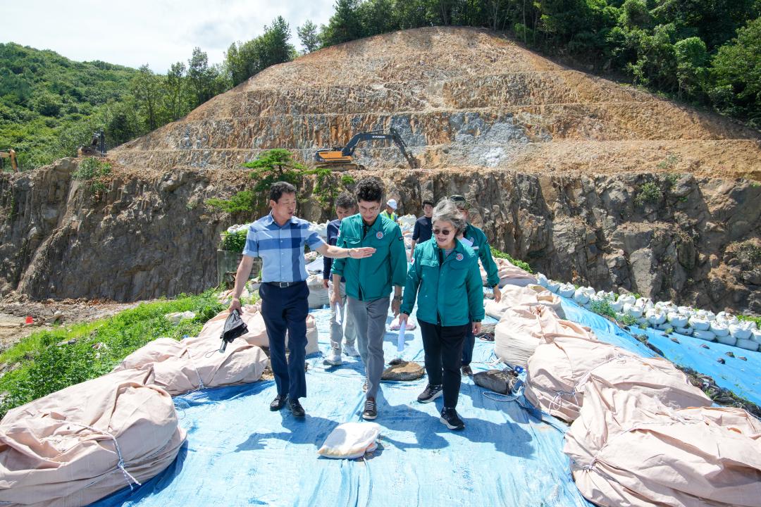 '문화도시위원회 현장방문' 게시글의 사진(28) '20240722_(0134)_문화도시위원회 현장방문(왕신저수지)_DSC09131.jpg'