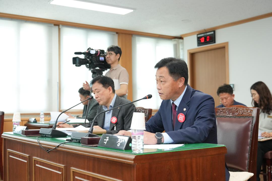 '제282회 경주시의회 제1차 정례회 중 제1차 경제산업위원회' 게시글의 사진(4) '20240610_(0160)_제282회 경주시의회 제1차 정례회 중 제1차 경제산업위원회_DSC07790.jpg'
