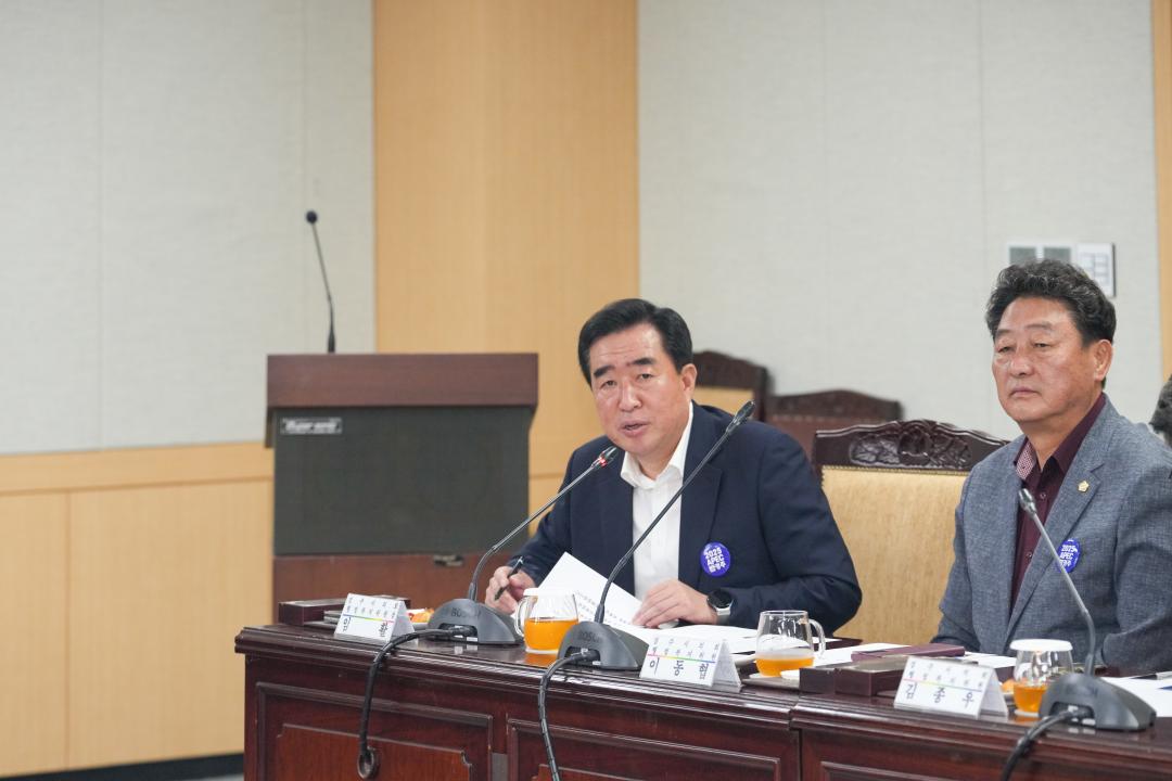 '행정복지위원회 간담회' 게시글의 사진(3) '20230705_(0017)_행정복지위원회 간담회_DSC01417.jpg'