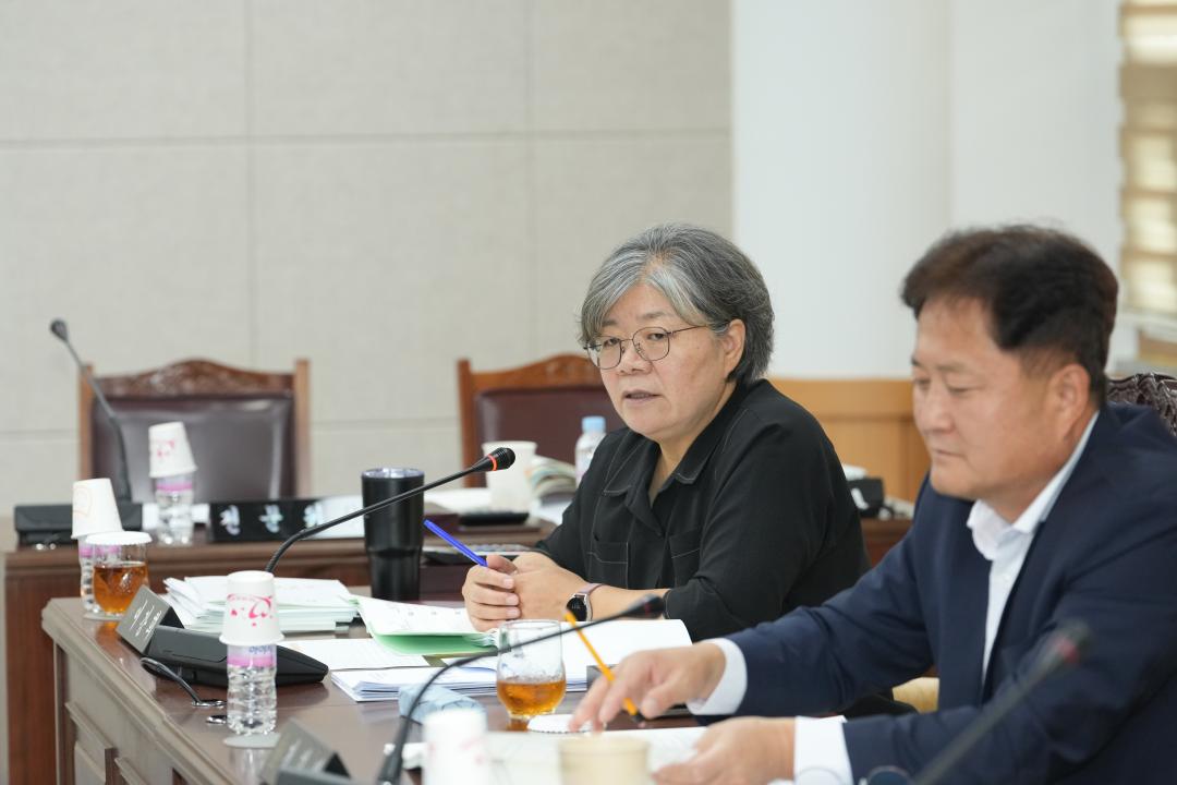 '제284회 경주시의회 임시회 중 제1차 예산결산특별위원회' 게시글의 사진(14) '20240829_(0204)_제284회 경주시의회 임시회 중 제1차 예산결산특별위원회_DSC00446.jpg'