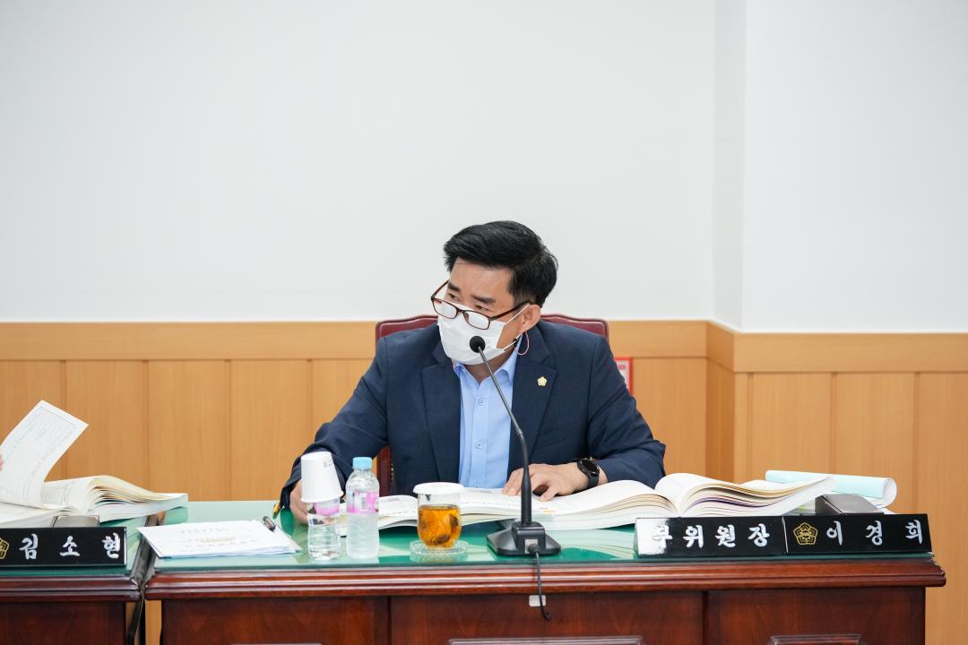 '제270회 임시회 문화도시위원회 회의' 게시글의 사진(8) '20220808_(388)_제270회 임시회 문화도시윙원회 1차 회의_DSC09710.jpg'