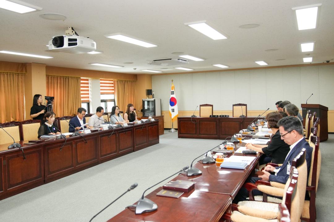 '행정복지위원회 간담회' 게시글의 사진(2) '20230705_(0016)_행정복지위원회 간담회_DSC01416.jpg'