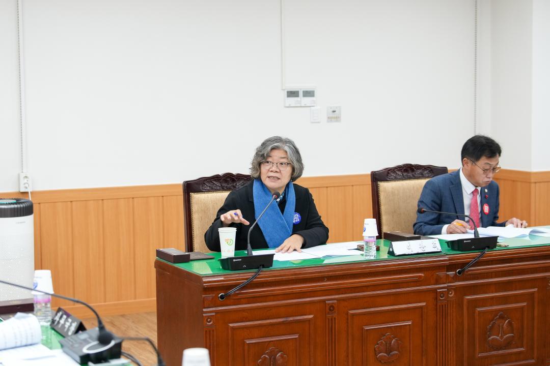 '제279회 경주시의회 제2차 정례회 제2차 의회운영위원회' 게시글의 사진(8) '20231214_(0078)_제279회 경주시의회 제2차 정례회 제2차 의회운영위원회_DSC04671.jpg'