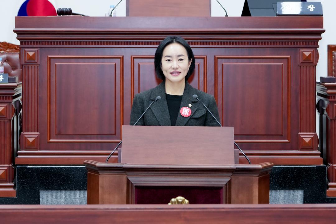 '20231221_ 제279회 경주시의회 제2차 정례회 제4차 본회의' 게시글의 사진(4) '20231221_ 제279회 경주시의회 제2차 정례회 제4차 본회의 (45).jpg'