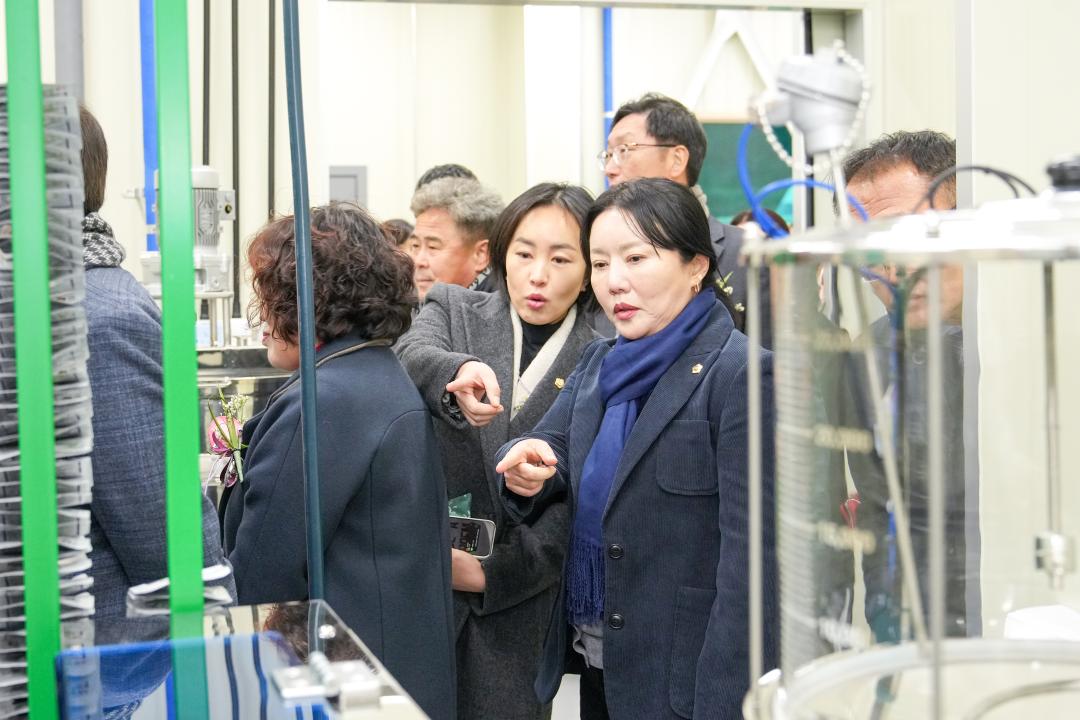 '과학영농실증교육관 & 귀농귀촌교육지원센터 착공식' 게시글의 사진(31) '20241213_(0829)_과학영농실증교육관 & 귀농귀촌교육지원센터 착공식(_DSC07246.jpg'