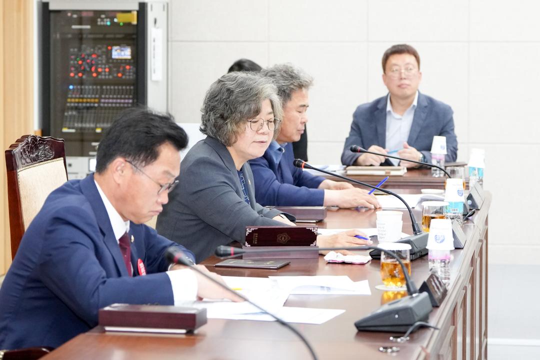 '행정복지위원회 간담회' 게시글의 사진(7) '20240522_ 행정복지위원회 간담회.jpg'