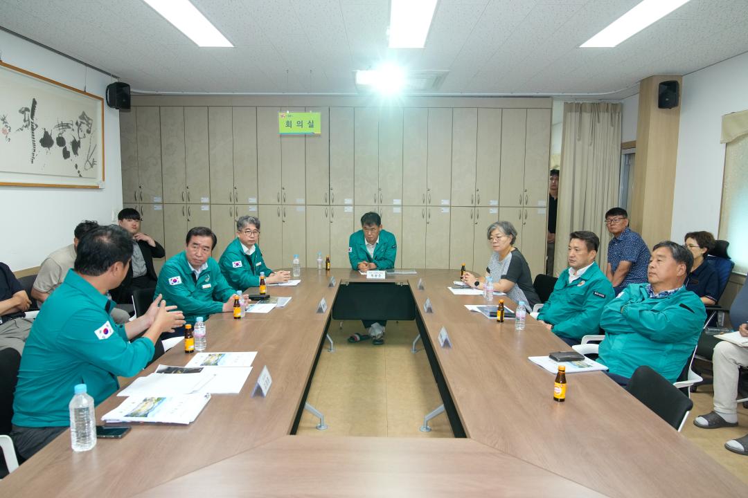 '문화도시위원회 현장방문(경주 라원_예술창작소 부지)' 게시글의 사진(20) '20240821_(0449)_문화도시위원회 현장방문(경주 라원_예술창작소 부지)_DSC08289.jpg'