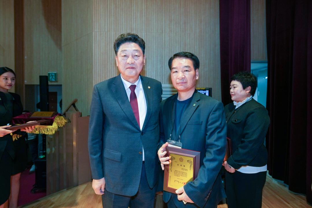 '2024 주민자치 프로그램 발표회' 게시글의 사진(40) '20241108_(0376)_2024 주민자치 프로그램 발표회_DSC05416.jpg'