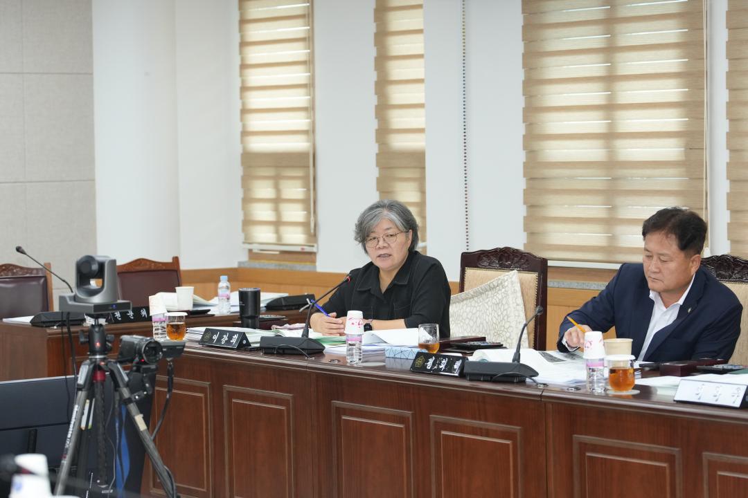 '제284회 경주시의회 임시회 중 제1차 예산결산특별위원회' 게시글의 사진(15) '20240829_(0193)_제284회 경주시의회 임시회 중 제1차 예산결산특별위원회_DSC00435.jpg'