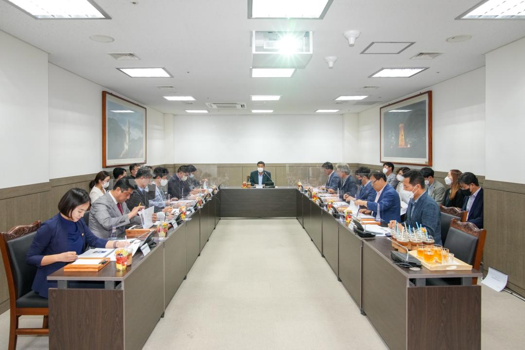 '문화도시위원회 현장방문' 게시글의 사진(1) '20220801_(205)_문화도시위원회 현장방문(예술의 전당)_DSC07909.jpg'