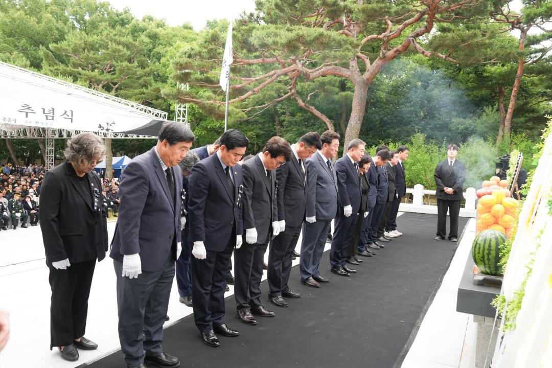 '제69회 현충일 추념식' 게시글의 사진(25) '20240606_ 제69회 현충일 추념식 (120).jpg'