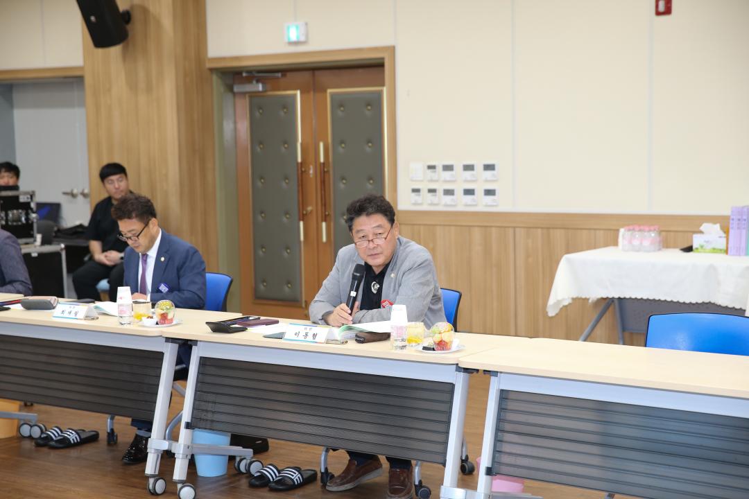 '행정복지위원회 행정사무감사(황성동, 동천동)' 게시글의 사진(8) '20230620_(0786)_행정복지위원회 행정사무감사(황성동)_A21Q1710.jpg'