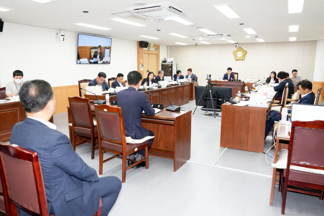 '제282회 경주시의회 제1차 정례회 중 제1차 예산결산특별위원회' 게시글의 사진(4) 'DSC03921.jpg'