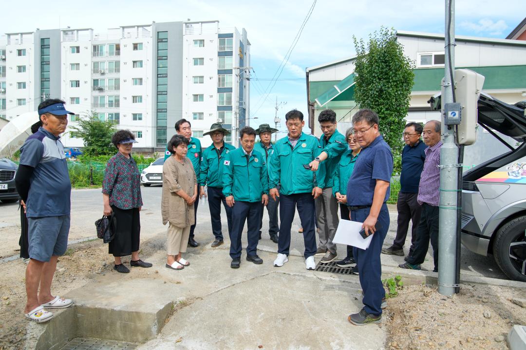 '문화도시위원회 현장방문' 게시글의 사진(54) '20240722_(0217)_문화도시위원회 현장방문(성건동상습침수구역)_DSC09497.jpg'