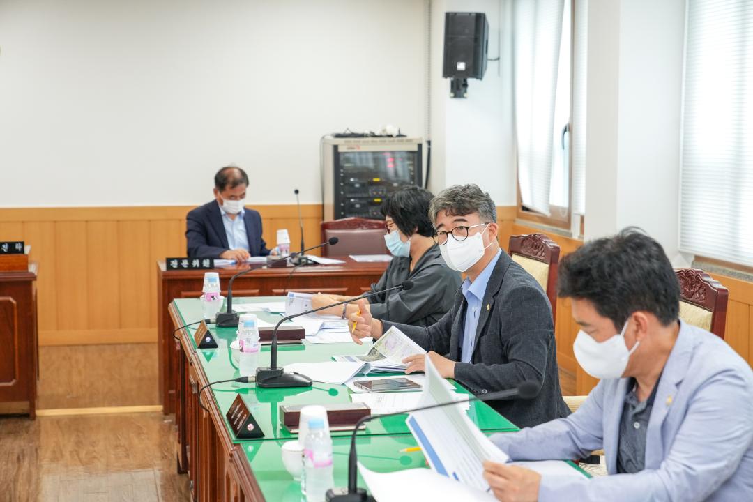 '문화도시위원회 간담회' 게시글의 사진(9) '20220801_(044)_문화도시위원회 간담회_DSC07779.jpg'