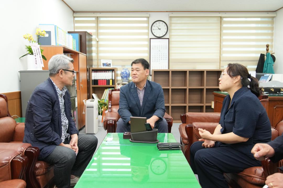 '경주시장애인체육회 문화도시의원장실 방문' 게시글의 사진(2) '20240709_(0056)_경주시장애인체육회 자문위원  문화도시의원장실 방문_DSC05420.jpg'