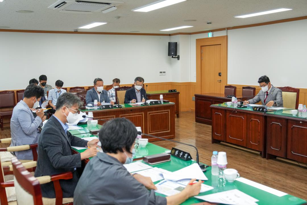 '문화도시위원회 간담회' 게시글의 사진(7) '20220801_(025)_문화도시위원회 간담회_DSC07758.jpg'