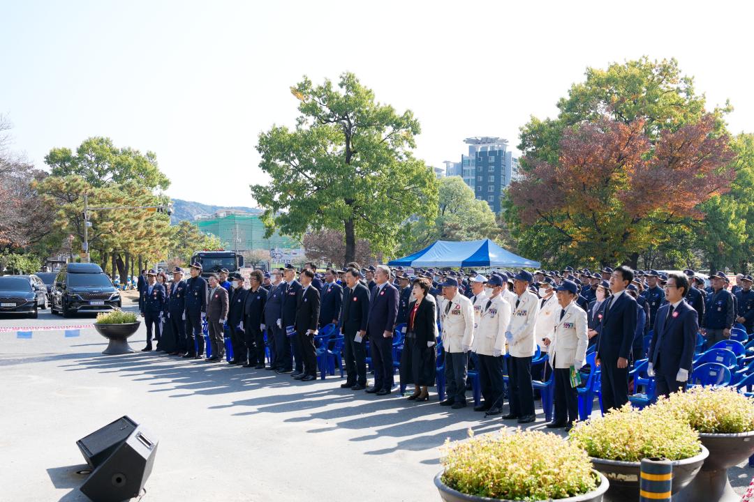 '제4회 6.25 및 월남전 참전자 명예선양 행사' 게시글의 사진(11) '20231101_62.5 및 월남전 참전자 명예선양 행사 (89).jpg'