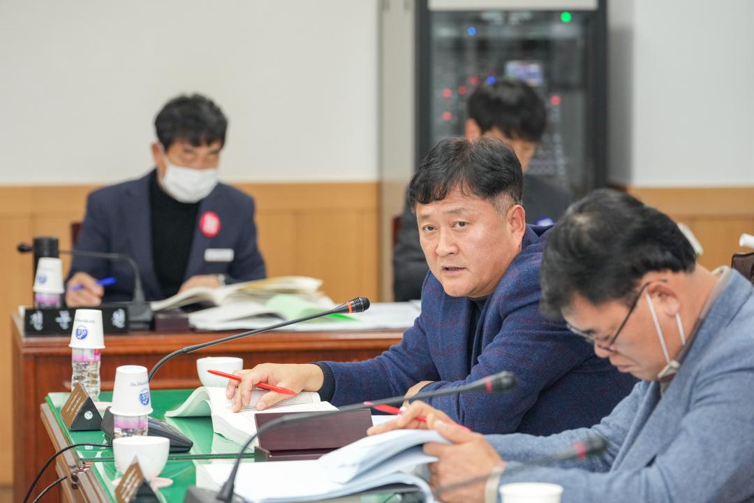 '제279회 경주시의회 제2차 정례회 제4차 경제산업위원회' 게시글의 사진(14) '20231214_(0352)_제279회 경주시의회 제2차 정례회 제4차 경제산업위원회_DSC04958.jpg'