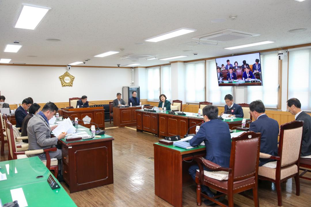 '문화도시위원회 간담회' 게시글의 사진(6) '06 20231109_(0048)_문화도시위원회 간담회_AD2J1005.jpg'