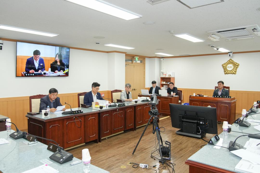 '제284회 경주시의회 임시회 중 제1차 문화도시위원회' 게시글의 사진(13) '20240827_(0414)_제284회 경주시의회 임시회 중 제1차 문화도시위원회_DSC09719.jpg'