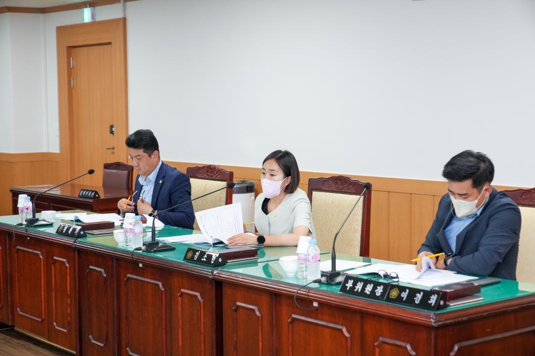 '문화도시위원회 간담회' 게시글의 사진(8) '20220728_(295)_문화도시위원회 간담회_DSC07490.jpg'