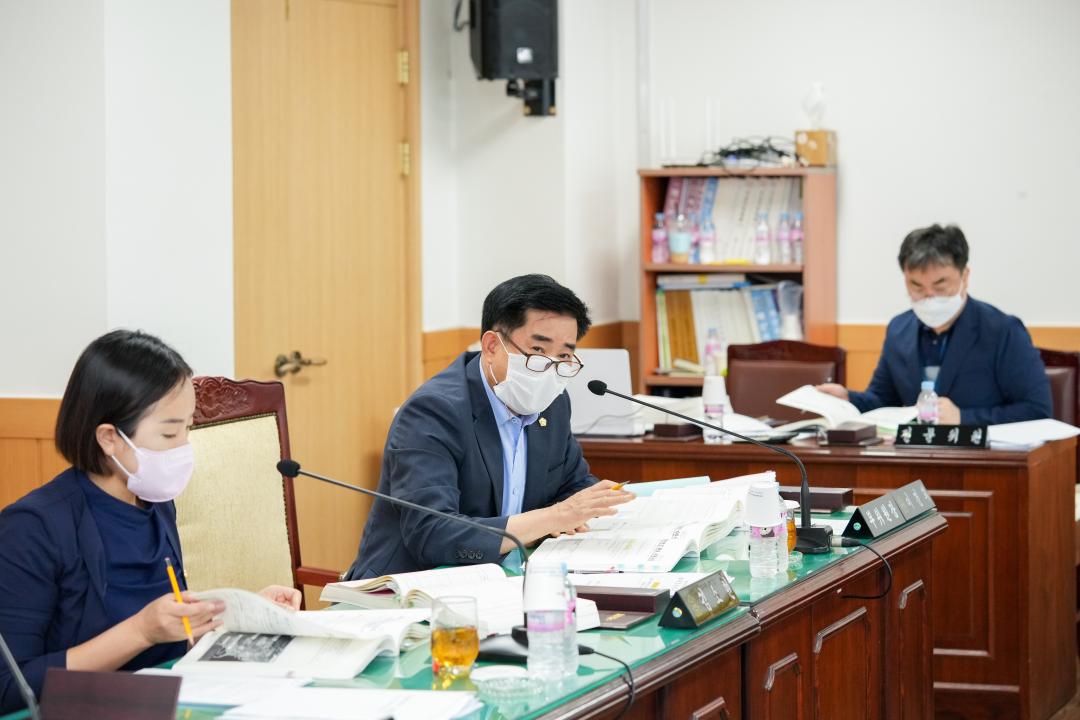 '제270회 임시회 문화도시위원회 회의' 게시글의 사진(9) '20220808_(391)_제270회 임시회 문화도시윙원회 1차 회의_DSC09713.jpg'