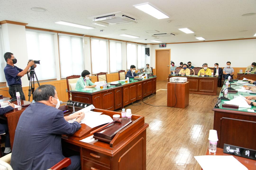 '문화도시위원회 간담회' 게시글의 사진(15) '20220822_(046)_문화도시위원회 간담회_DSC01281.jpg'