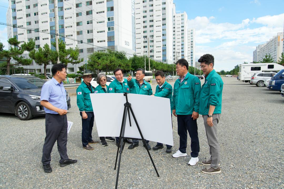 '문화도시위원회 현장방문' 게시글의 사진(45) '20240722_(0206)_문화도시위원회 현장방문(동천~황성 도시숲 조성 현장)_DSC09424.jpg'