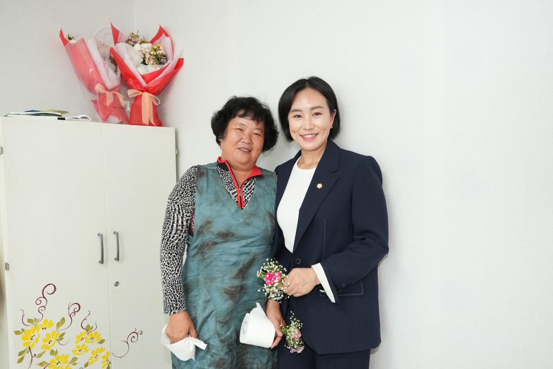 '송선2리 마을회관 및 경로당 준공식' 게시글의 사진(18) '20240930_(0308)_송선2리 마을회관 및 경로당 준공식_DSC09115.jpg'