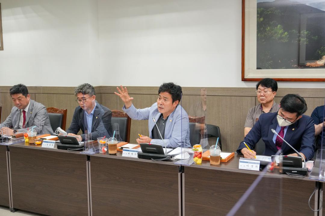 '문화도시위원회 현장방문' 게시글의 사진(15) '20220801_(349)_문화도시위원회 현장방문(예술의 전당)_DSC08056.jpg'