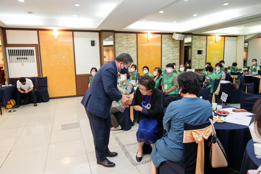'2022 새마을 여인상 시상식 및 새마을여성봉사자실천대회' 게시글의 사진(20) '20220722_(624)_2022 새마을 여인상 시상식 및 새마을여성봉사자실천대회_DSC05875.jpg'
