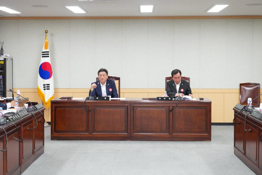 '의장단 간담회' 게시글의 사진(2) '20240705_(0674)_의장단 간담회_DSC05087.jpg'