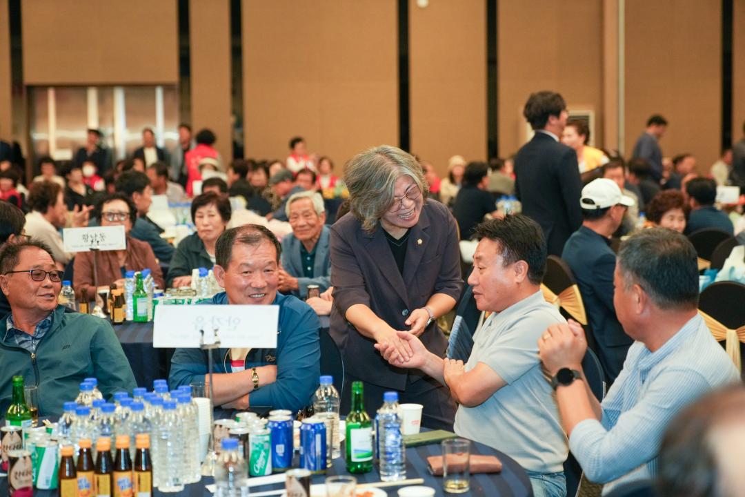 '2024년 경주시 이통장 화합한마당' 게시글의 사진(28) '20240923_(0127)_2024년 경주시 이통장 화합한마당_DSC05067.jpg'