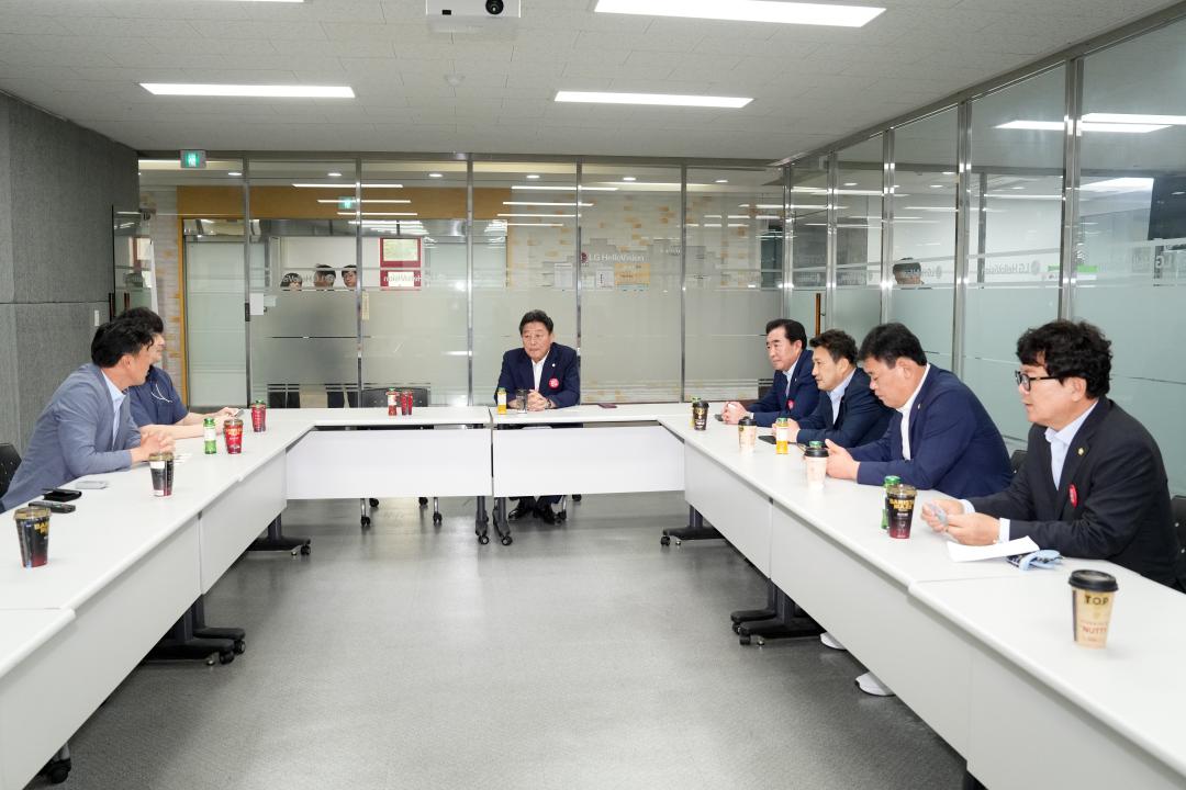 '제9대 후반기 언론사 방문' 게시글의 사진(13) '20240708_ 제9대 후반기 의장단 언론사 방문 9곳 (48).jpg'