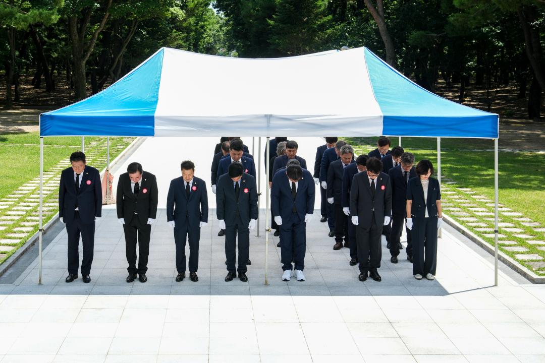 '충혼탑 참배' 게시글의 사진(52) '20240705_(0606)_충혼탑 참배_DSC05025.jpg'