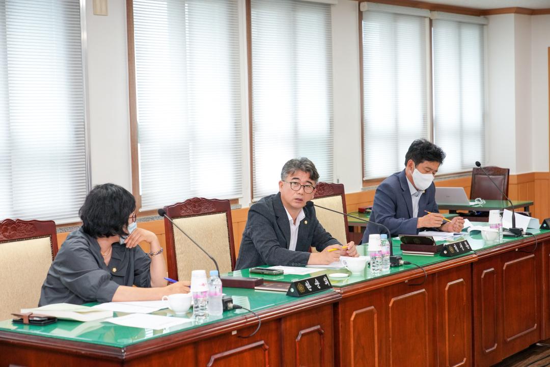 '문화도시위원회 간담회' 게시글의 사진(9) '20220728_(279)_문화도시위원회 간담회_DSC07471.jpg'