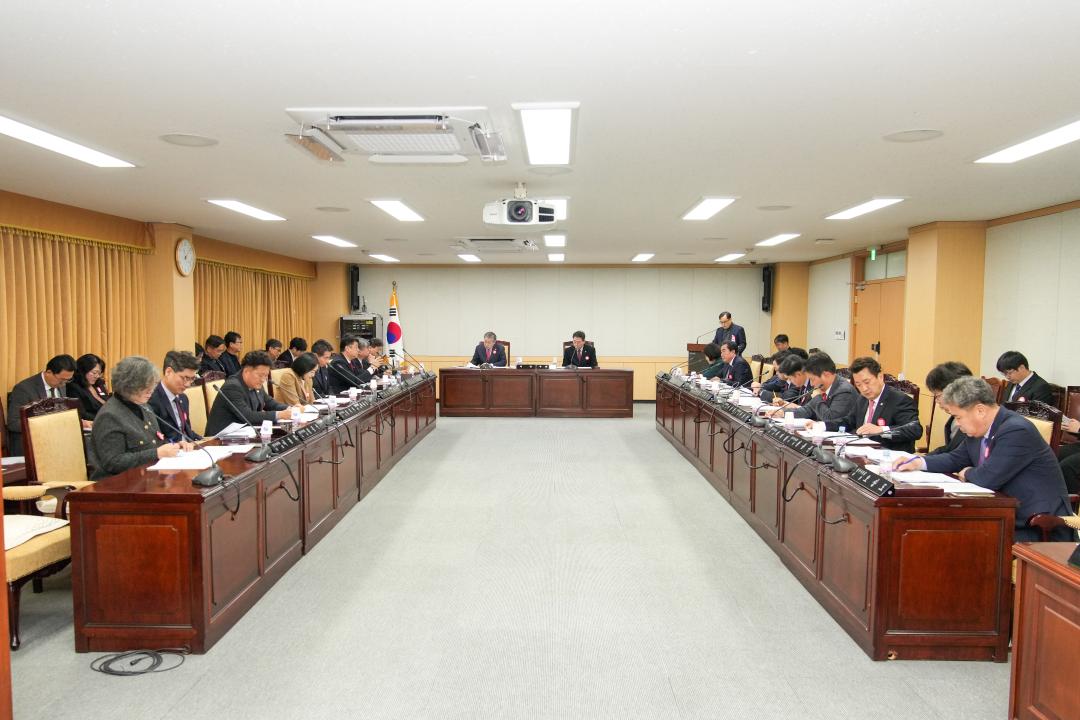 '전체의원 간담회' 게시글의 사진(1) '20240216_(0180)_전체의원 간담회_DSC03783.jpg'