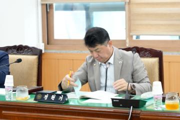 의회운영위원회 행정사무감사[의회사무국]