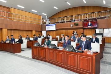 제290회 경주시의회 임시회 중 제2차 본회의