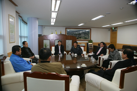 의장단 간담회 
