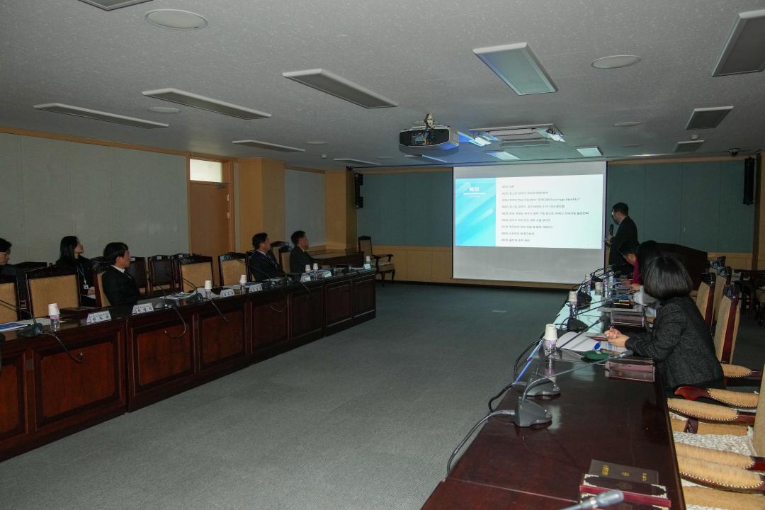 'APEC 이후 경주의 지속가능한 발전 전략 수립 연구용역 최종보고회' 게시글의 사진(5) '20251211_(0599)_APEC 이후 경주의 지속가능한 발전 전략 수립 연구용역 최종보고회_DSC06224.jpg'