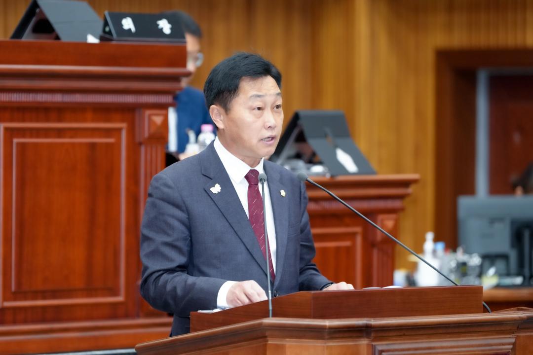 제296회 경주시의회 임시회 중 제2차 본회의